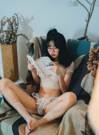 中字av日韩下载迅雷下载_超清免费播放